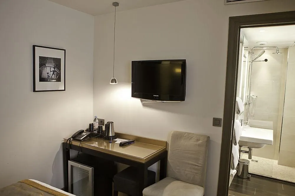 Logis Hotel 15 Montparnasse Paris 4*,  France