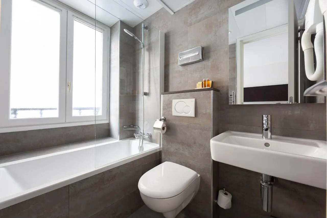 ****  Logis Hotel 15 Montparnasse Paris France