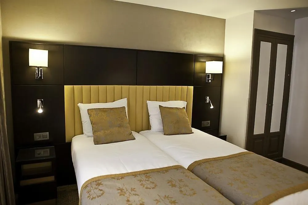 Logis Hotel 15 Montparnasse Paris 4*,