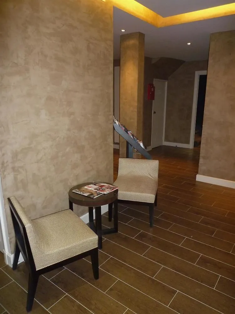 Logis Hotel 15 Montparnasse Париж Франция