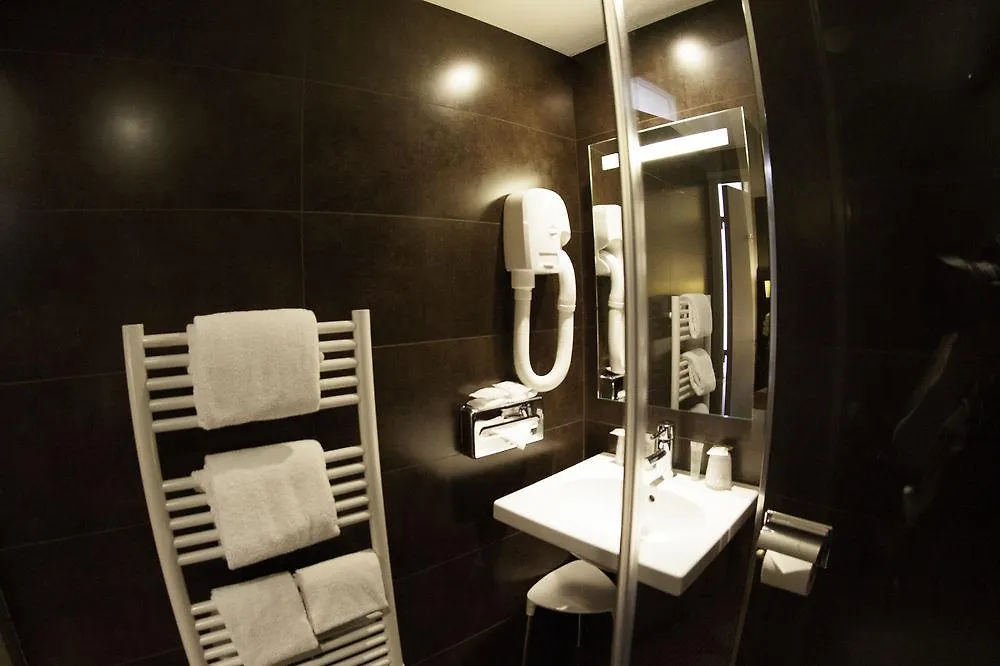 Logis Hotel 15 Montparnasse Париж 4*,
