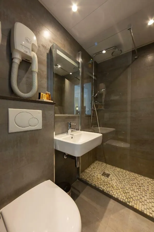 Logis Hotel 15 Montparnasse Париж